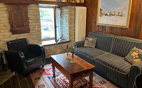 Cozy Apartment Ruitor